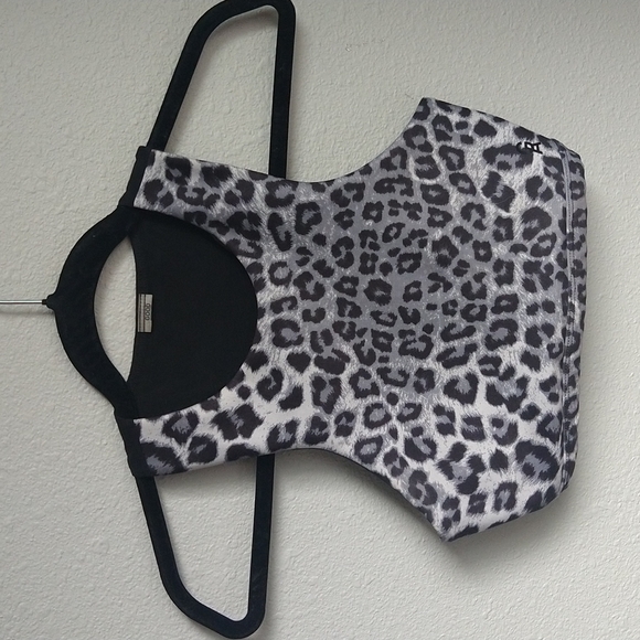 Good American Empower Animal Print Sports Bra - Size Small ? - Snow leopard - Picture 4 of 7